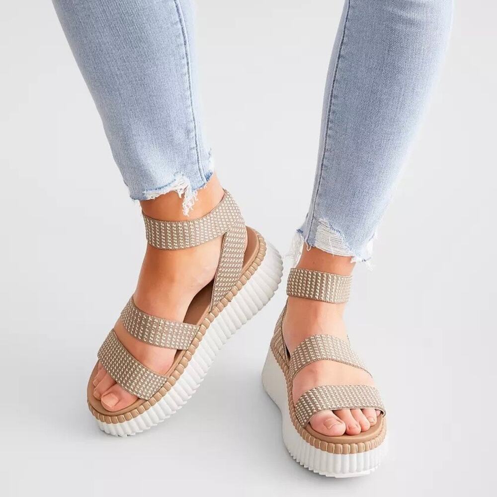 NIB Steve Madden Shelle 9.5M Platform Sandals Taupe Multi - Picture 1 of 13